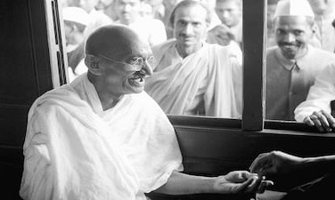 ಪ್ರಪಂಚಾದ್ಯಂತ ಅಹಿಂಸಾ ದಿನದ ಆಚರಣೆ ಮೂಲಕ ಬಾಪೂ ಸ್ಮರಣೆ