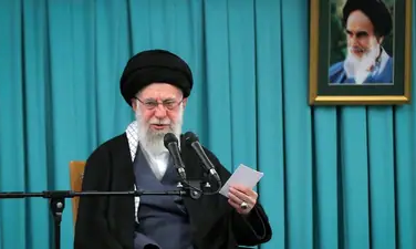 ಟ್ರಂಪ್ ಗೆ ಹೆದರಿ ಅಡಗಿ ಕೂತ ಇರಾನ್ ನಾಯಕ