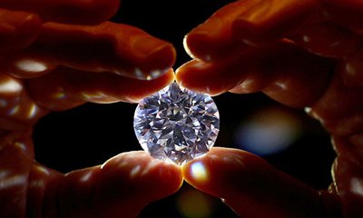 ವಜ್ರ ಧರಿಸುವ ಮೊದಲು ಈ ವಿಷಯ ತಿಳಿದುಕೊಳ್ಳಿ