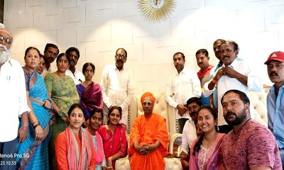 ಯಲುವಳ್ಳಿ ಎನ್ ರಮೇಶ್ ಮನೆಗೆ ಸಿದ್ದಗಂಗಾ ಶ್ರೀಗಳ ಭೇಟಿ