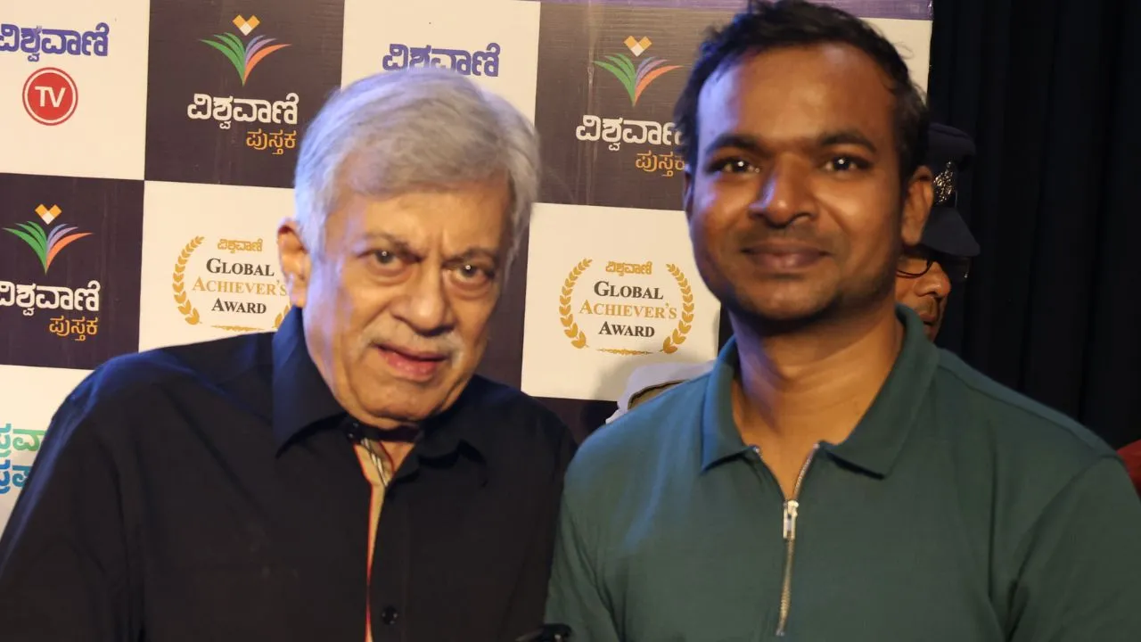 Special Photo Gallery: ವಿಶ್ವವಾಣಿ ಪುಸ್ತಕ ಬಿಡುಗಡೆ ಸಮಾರಂಭ; ಅನಂತನಾಗ್ ಜತೆ ಅಭಿಮಾನಿಗಳು! - Image 108