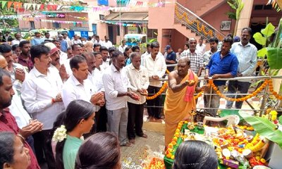 ಪೌರಕಾರ್ಮಿಕರಿಂದ ಶ್ರದ್ಧಾಭಕ್ತಿಯ ಆಯುಧ ಪೂಜೆ
