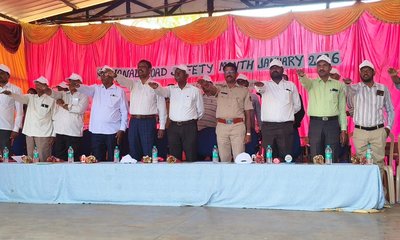 ಹೆಲ್ಮೆಟ್ ಇಲ್ಲದೆ ವಾಹನ ಚಲಾಯಿಸಬೇಡಿ: ಡಿ ವೈ ಎಸ್ ಪಿ ಮುರುಳಿಧರ್