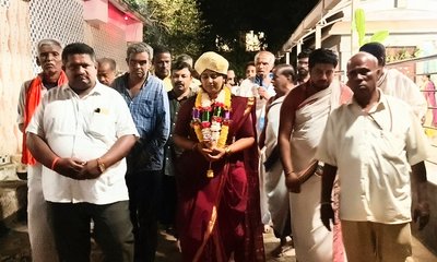 ಬನ್ನಿ ಮರಕ್ಕೆ ತಹಶೀಲ್ದಾರ್ ಗಗನ ಸಿಂಧು ಪೂಜೆ