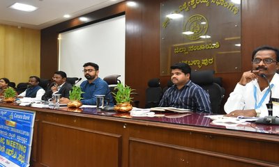 ಡಿಸಿಸಿ- ಡಿ.ಎಲ್.ಆರ್.ಸಿ ಸಭೆಯಲ್ಲಿ ಆದ್ಯತೆ ಸಾಲ ನೀಡಬೇಕು