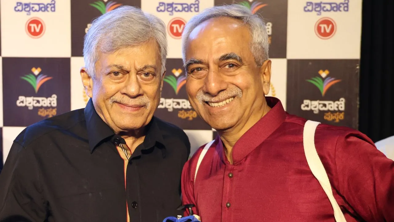 Special Photo Gallery: ವಿಶ್ವವಾಣಿ ಪುಸ್ತಕ ಬಿಡುಗಡೆ ಸಮಾರಂಭ; ಅನಂತನಾಗ್ ಜತೆ ಅಭಿಮಾನಿಗಳು! - Image 26