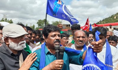 ರೈತರ ಭೂ ಪ್ರವೇಶಕ್ಕೆ ಬ್ರೇಕ್‌: ಪೊಲೀಸರ ಬಲಪ್ರಯೋಗ
