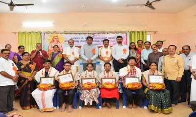 ಹಿಂದೂ ಧರ್ಮದಲ್ಲಿ ಆದಿ ಗುರು ಶಂಕರಾಚಾರ್ಯರಿಗೆ ವಿಶೇಷ ಸ್ಥಾನವಿದೆ