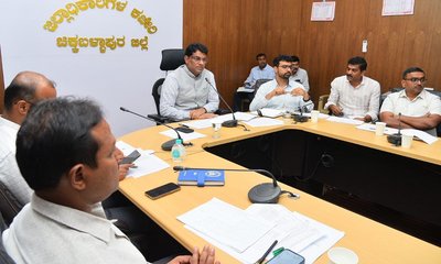 ಇ-ಸ್ವತ್ತಿನೊಂದಿಗೆ ಹಕ್ಕುಪತ್ರ ನೀಡಿ: ಜಿಲ್ಲಾಧಿಕಾರಿ ಜಿ.ಪ್ರಭು ಸೂಚನೆ