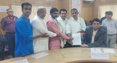 ಬಿಜೆಪಿ–ಜೆಡಿಎಸ್ ಮೈತ್ರಿ ಅಭ್ಯರ್ಥಿ ಕೆ.ಎಂ.ಸುರೇಶ್ ನಾಮಪತ್ರ ಸಲ್ಲಿಕೆ
