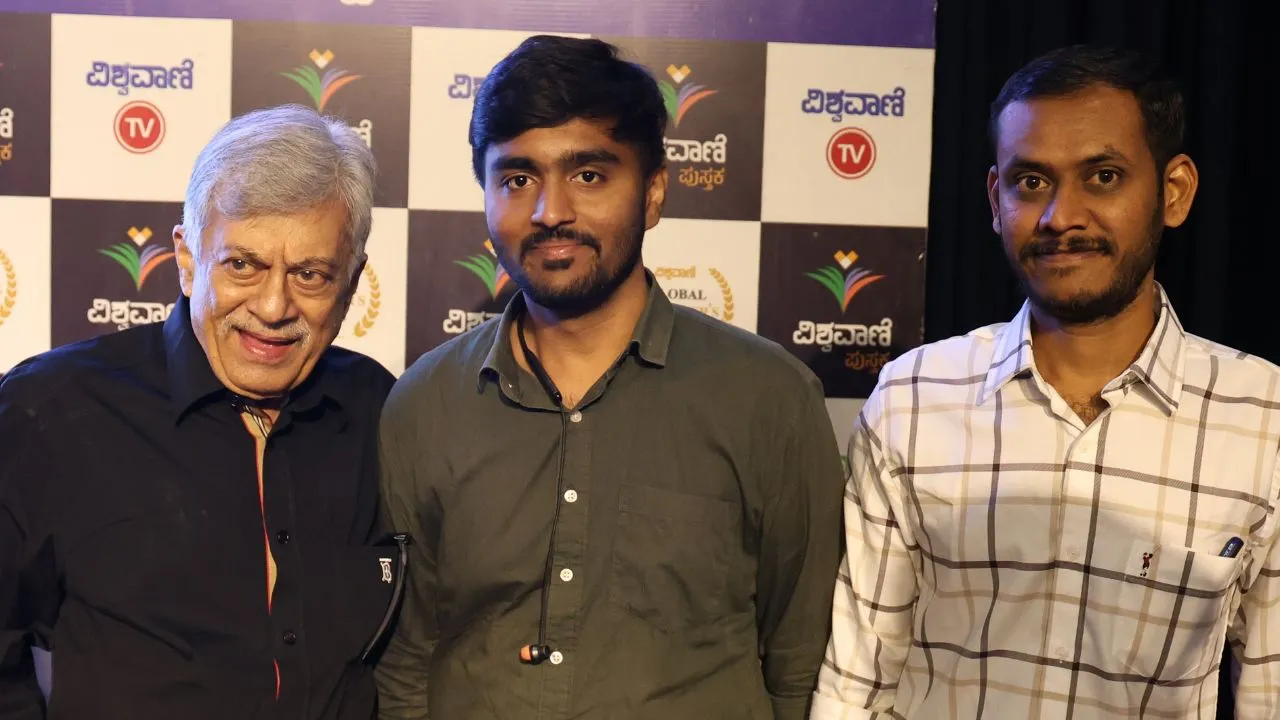 Special Photo Gallery: ವಿಶ್ವವಾಣಿ ಪುಸ್ತಕ ಬಿಡುಗಡೆ ಸಮಾರಂಭ; ಅನಂತನಾಗ್ ಜತೆ ಅಭಿಮಾನಿಗಳು! - Image 76