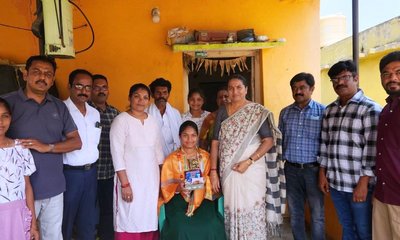 ಎಸ್.ಎಸ್.ಎಲ್.ಸಿ ಪರೀಕ್ಷೆಯಲ್ಲಿ 599 ಅಂಕ: ವಿದ್ಯಾರ್ಥಿನಿಗೆ ಸನ್ಮಾನ