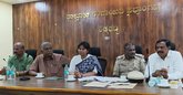 ಅಧಿಕಾರಿಗಳ ಗೈರು ಹಾಜರಿಗೆ ಅಸಮಾಧಾನ