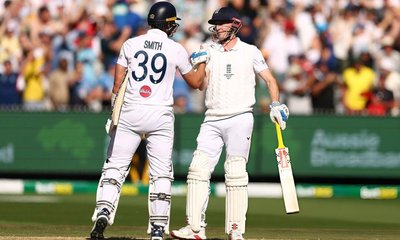 ಆಸ್ಟ್ರೇಲಿಯಾ ಎದುರು ಬಾಕ್ಸಿಂಗ್‌ ಡೇ ಟೆಸ್ಟ್‌ ಗೆದ್ದ ಇಂಗ್ಲೆಂಡ್‌!