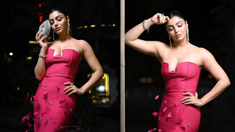 Akanksha Puri 2