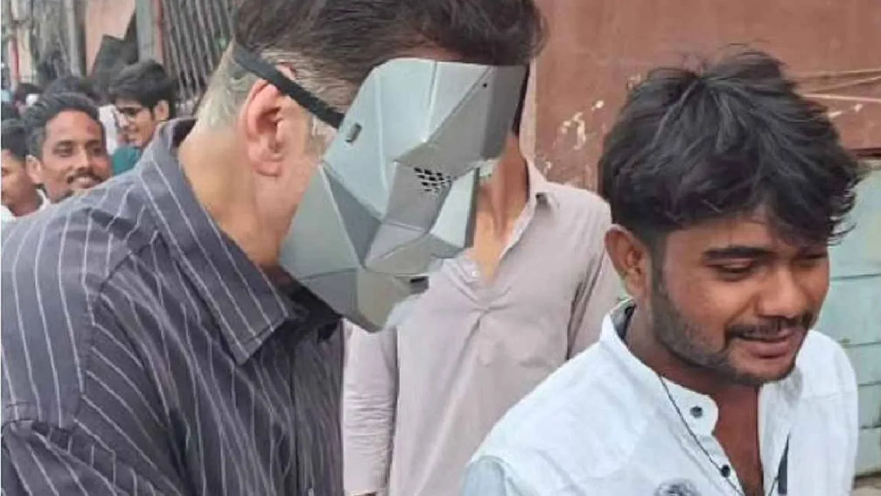 Housefull 5: ಕಿಲ್ಲರ್ ಮುಖವಾಡ ಧರಿಸಿ‌ ತನ್ನದೇ ಸಿನಿಮಾದ ವಿಮರ್ಶೆ ಕೇಳಿದ ಸ್ಟಾರ್ ನಟ - Image 3