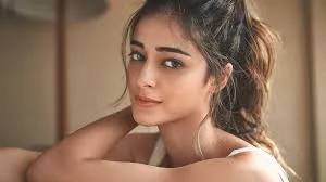 Ananya Panday: ‘ಶನೆಲ್’ ಕಂಪನಿಗೆ ಬ್ರಾಂಡ್ ಅಂಬಾಸಿಡರ್ ಆಗಿ ಆಯ್ಕೆಯಾದ ಅನನ್ಯಾ ಪಾಂಡೆ - Image 6