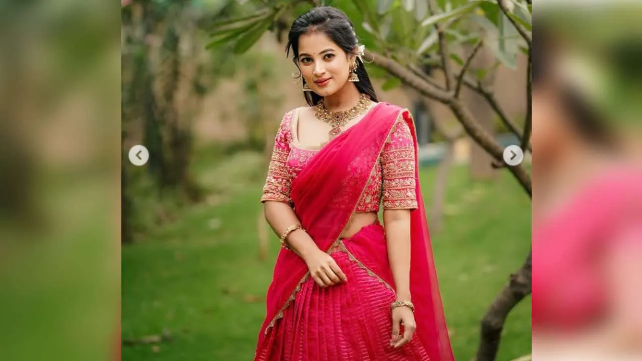 Anusha Rai: ಹಾಫ್ ಸಾರಿಯಲ್ಲಿ ಗೊಂಬೆಯಂತೆ ಕಂಗೊಳಿಸಿದ ಬಿಗ್ ಬಾಸ್ ಅನುಷಾ - Image 1