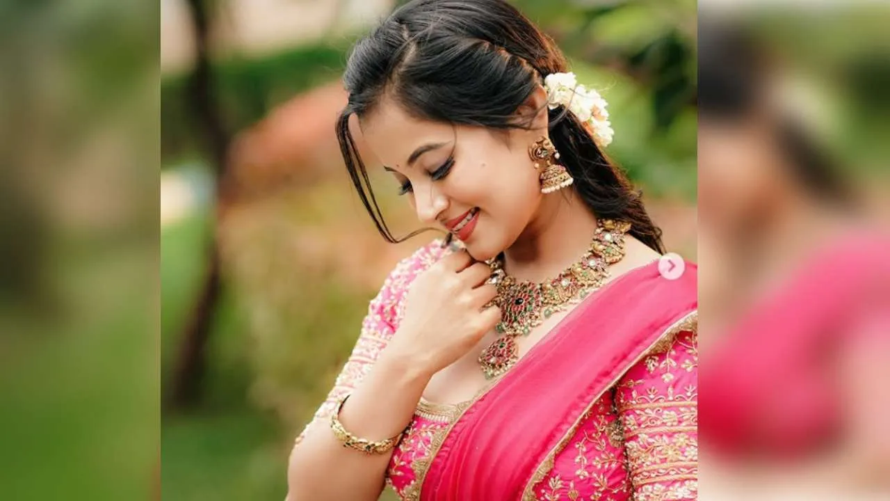 Anusha Rai: ಹಾಫ್ ಸಾರಿಯಲ್ಲಿ ಗೊಂಬೆಯಂತೆ ಕಂಗೊಳಿಸಿದ ಬಿಗ್ ಬಾಸ್ ಅನುಷಾ - Image 3