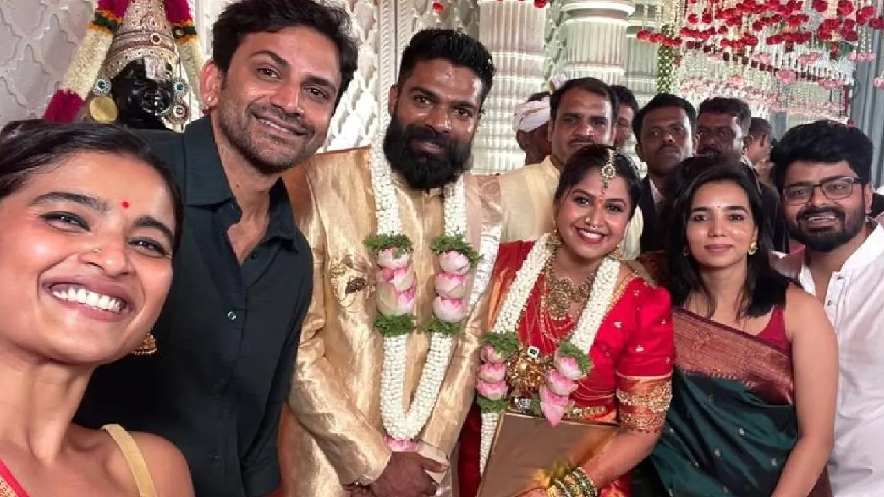 Anchor Anushree: ಅನುಶ್ರೀ ಮದುವೆಗೆ ಯಾರೆಲ್ಲ ಬಂದಿದ್ರು ಗೊತ್ತಾ? ಫೋಟೋ ನೋಡಿ - Image 6