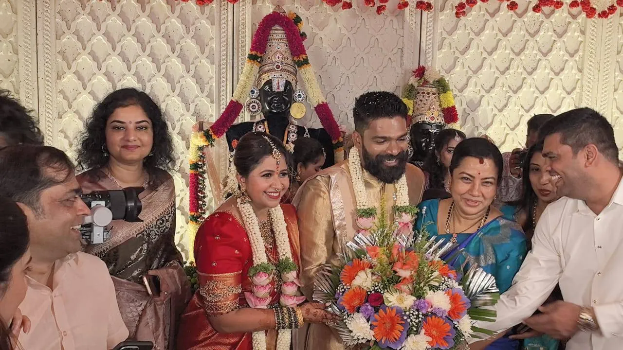 Anchor Anushree: ಅನುಶ್ರೀ ಮದುವೆಗೆ ಯಾರೆಲ್ಲ ಬಂದಿದ್ರು ಗೊತ್ತಾ? ಫೋಟೋ ನೋಡಿ - Image 2