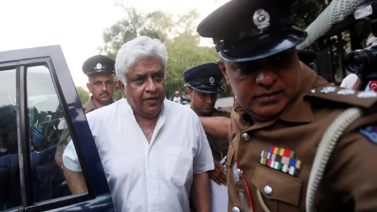 Rubini Ranatunga ತೈಲ ಹಗರಣ: ಶ್ರೀಲಂಕಾ ಮಾಜಿ ಕ್ರಿಕೆಟಿಗ ಅರ್ಜುನ ರಣತುಂಗ ಬಂಧನ Kannada News ...
