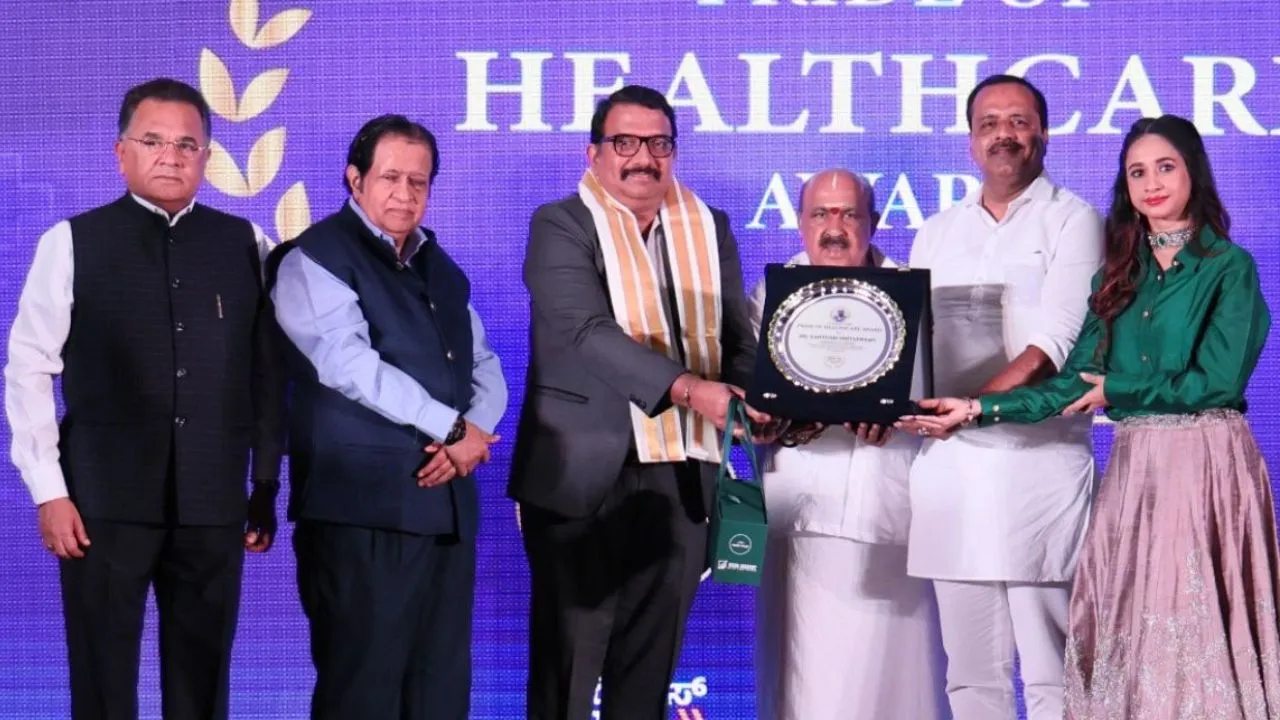 ರಾಜ್ಯದ ಸಾಧಕ ವೈದ್ಯರಿಗೆ ವಿಶ್ವವಾಣಿ ಟಿವಿಯ ‘ಪ್ರೈಡ್ ಆಫ್ ಹೆಲ್ತ್‌ಕೇರ್ʼ ಅವಾರ್ಡ್; Photo Gallery ಇಲ್ಲಿದೆ - Image 9