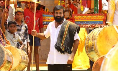 ಮಾಯಕ್ಕನ ಸನ್ನಿಧಿಯಲ್ಲಿ ಭಕ್ತರಿಂದಲೇ ರಿಲೀಸ್ ಆಯ್ತು 'ಭಕ್ತಿಯ ಭಂಡಾರ' ಗೀತೆ!