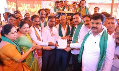 ರಾಜ್ಯ ಸರ್ಕಾರದ ವಿರುದ್ಧ ಶಿಕಾರಿಪುರದಲ್ಲಿ ಬಿಜೆಪಿ ರೈತ ಮೋರ್ಚಾ ಪ್ರತಿಭಟನೆ