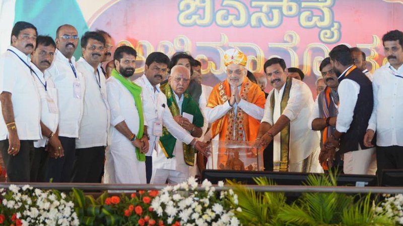 BSY-Amith Shah