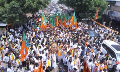 ಮತ್ತೆ ಅಧಿಕಾರಕ್ಕೆ ಬರುತ್ತೇವೆಂಬ ಭ್ರಮೆಯಲ್ಲಿದೆ ಕಾಂಗ್ರೆಸ್: ವಿಜಯೇಂದ್ರ