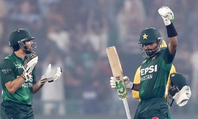 ರೋಹಿತ್ ಶರ್ಮ ವಿಶ್ವ​ ದಾಖಲೆ ಮುರಿದ ಬಾಬರ್ ಅಜಂ