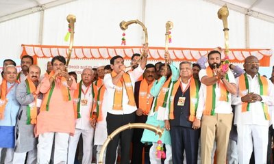 ಬಳ್ಳಾರಿ ಚಲೋ; ರಾಯಚೂರಿನ ಲಿಂಗಸುಗೂರಿನಲ್ಲಿ ಬಿಜೆಪಿ ಪಾದಯಾತ್ರೆಗೆ ಚಾಲನೆ