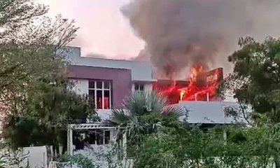 ಬಳ್ಳಾರಿ ಮಾಡೆಲ್ ಹೌಸ್‌ಗೆ ಬೆಂಕಿ ಪ್ರಕರಣ; 8 ಮಂದಿ ವಶಕ್ಕೆ