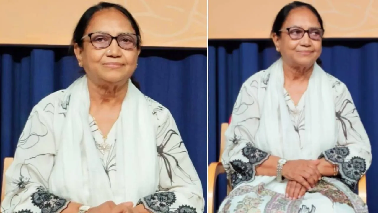 Banu Mushtaq Saree Love 1