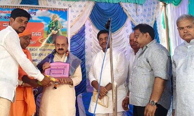 ಅಧಿಕಾರಕ್ಕಾಗಿ ಕುರ್ಚಿಯಲ್ಲಿ ಕೂಡುವುದೇ ಸಾಧನೆ: ಬೊಮ್ಮಾಯಿ