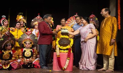 ಬೆಂಗಳೂರಿನ 'ಮಹಿಳಾ ಯಕ್ಷೋತ್ಸವ'ದಲ್ಲಿ ಆಕರ್ಷಕ ಯಕ್ಷ ನೃತ್ಯ