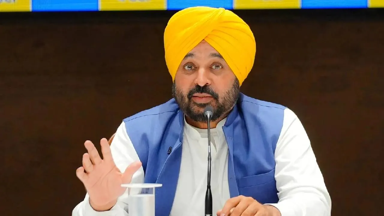 Bhagwant Mann: ಆಪರೇಷನ್‌ ಸಿಂದೂರ್‌ ಎಂದರೆ ʼಒನ್‌ ನೇಷನ್‌ ಒನ್‌ ಹಸ್ಬೆಂಡ್‌ʼ ಯೋಜನೆಯೇ? ನಾಲಿಗೆ ಹರಿಬಿಟ್ಟ ಪಂಜಾಬ್‌ ಸಿಎಂ ಭಗವಂತ್‌ ಮಾನ್‌