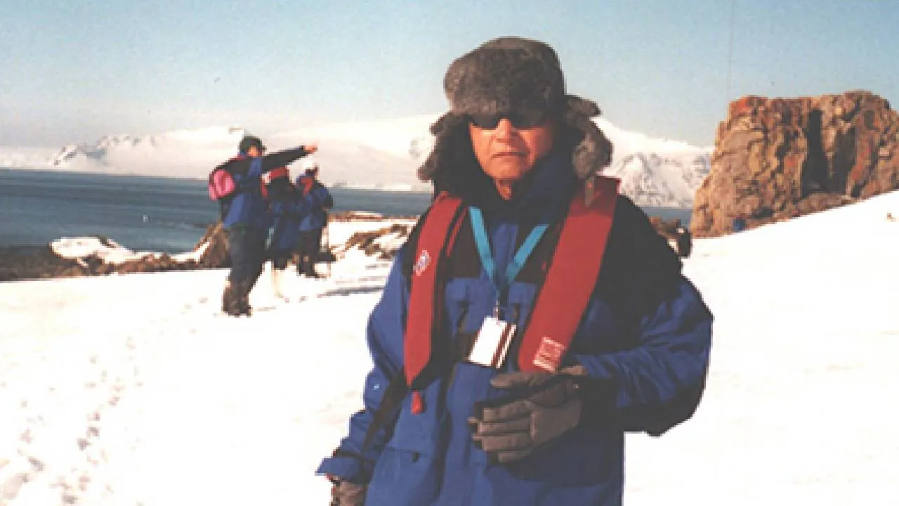 SL Bhyrappa:  ನೀವೆಂದೂ ನೋಡಿರದ ಭೈರಪ್ಪ ಅವರ  ಬದುಕಿನ ಅಪರೂಪದ ಫೋಟೋಗಳು ಇಲ್ಲಿವೆ