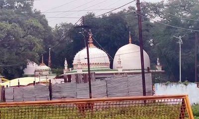 ವಿವಾದಿತ ಭೋಜಶಾಲೆಯಲ್ಲಿ ನಾಳೆ ಸರಸ್ವತಿ ಪೂಜೆ, ನಮಾಜ್‍ಗೆ ಅವಕಾಶ