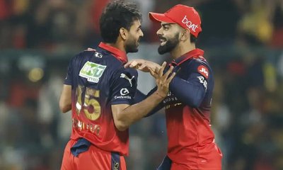 ಅಂಕಪಟ್ಟಿಯಲ್ಲಿ ಮೂರನೇ ಸ್ಥಾನದಿಂದ ಅಗ್ರಸ್ಥಾನಕೇರಿದ ಆರ್‌ಸಿಬಿ