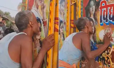 ಮಹಿಳೆಯರ ಪೋಸ್ಟರ್‌ ನೆಕ್ಕಿದ ವಿಕೃತ ವ್ಯಕ್ತಿ: ವಿಡಿಯೊ ವೈರಲ್
