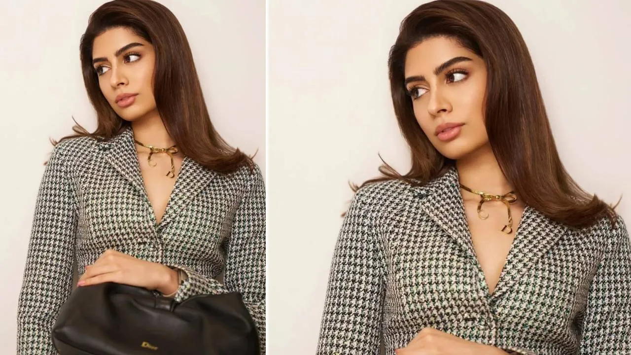 Star Fashion Review 2026: ಟ್ವೀಡ್‌ ಮಿನಿ ಸ್ಕರ್ಟ್‌ನಲ್ಲಿ ಜೆನ್‌ ಜಿ ಫ್ಯಾಷನ್‌ಗೆ ಸೈ ಎಂದ ಖುಷಿ ಕಪೂರ್‌ - Image 2