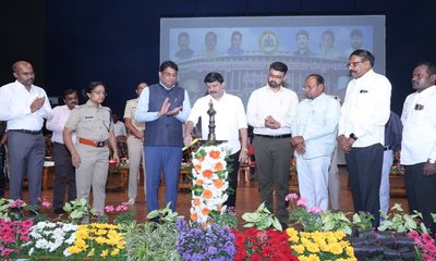 ಪ್ರಜಾಪ್ರಭುತ್ವದ ಮೌಲ್ಯಗಳಿಂದ ಸಮಾಜದ ಸಮಸ್ಯೆ ಪರಿಹಾರ ಸಾಧ್ಯ