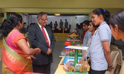 ಎ.ಪಿ.ಎಸ್ ಪಿಯುಸಿ ಕಾಲೇಜಿನಲ್ಲಿ ವಿಜ್ಞಾನ ಹಾಗೂ ಕಲೆಯ ವಸ್ತು ಪ್ರದರ್ಶನ