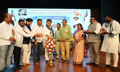 ಒಂದು ತಿಂಗಳಲ್ಲಿ ಅಲೆಮಾರಿ ಮತ್ತು ಆದಿವಾಸಿ ಆಯೋಗ ರಚನೆ: ಸಿಎಂ