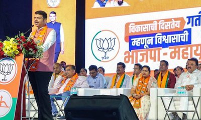 ಮಹಾರಾಷ್ಟ್ರದ 12 ಕಾಂಗ್ರೆಸ್ ನಾಯಕರು ಬಿಜೆಪಿಗೆ ಸೇರ್ಪಡೆ