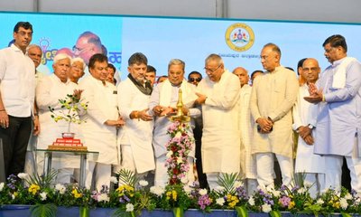 ವಿಪಕ್ಷಗಳ ಅಪಪ್ರಚಾರಕ್ಕೆ ಜನರ ಅಭಿವೃದ್ಧಿ ಮೂಲಕವೇ ಉತ್ತರ: ಸಿದ್ದರಾಮಯ್ಯ