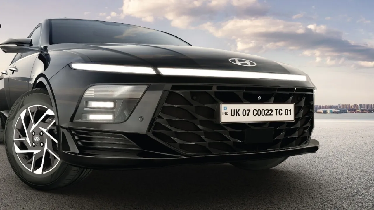 ಹ್ಯುಂಡೈ ಮೋಟಾರ್ ಇಂಡಿಯಾ ಲಿಮಿಟೆಡ್‌ ನಿಂದ ಮಿಡ್- ಸೈಜ್ ಸೆಡಾನ್ ವಿಭಾಗಕ್ಕೆ ಮರುಚಾಲನೆ:  ಹೊಸ ಹ್ಯುಂಡೈ ವರ್ನಾ ಬಿಡುಗಡೆ; ಆರಂಭಿಕ ಬೆಲೆ ₹10,98,400