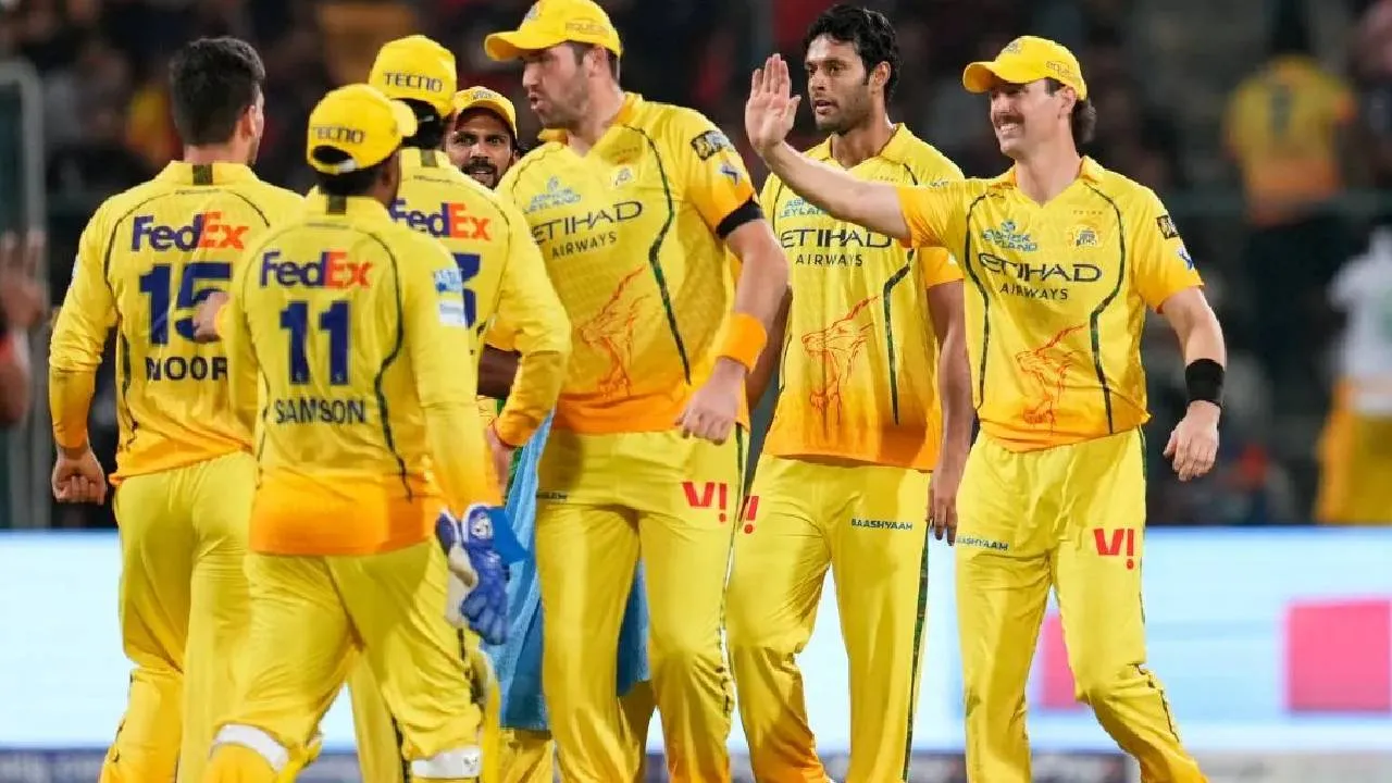RCB v CSK: ಆರ್‌ಸಿಬಿ ವಿರುದ್ಧ ಸೋತರೂ ವಿಶ್ವ ದಾಖಲೆ ನಿರ್ಮಿಸಿದ ಚೆನ್ನೈ